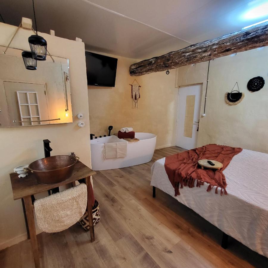 Chambre D'Hotes Gard Meynes Zewnętrze zdjęcie